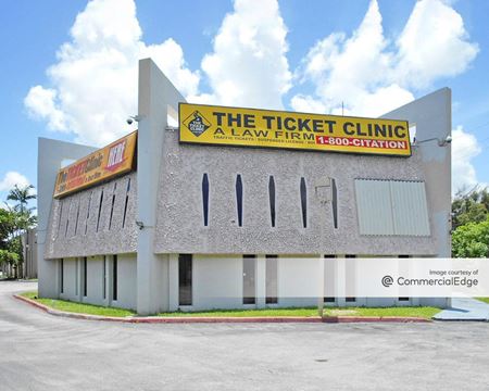 Retail space for Rent at 18500 & 18502 NE 5th Avenue in North Miami Beach