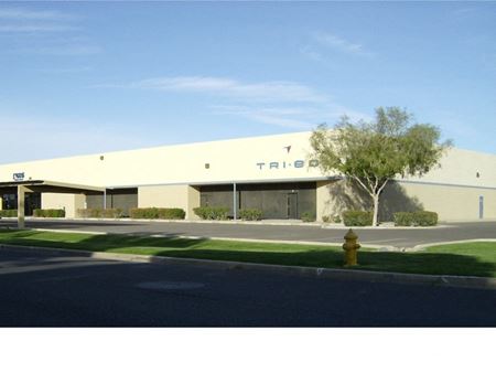 Industrial space for Rent at Plaza 40 Business Center in Phoenix