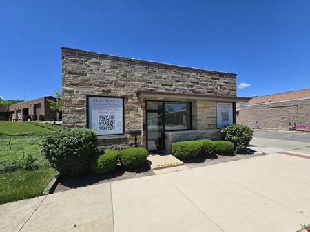 38 North Broadway Street