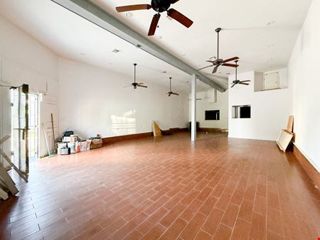 Renovated Corner Retail Opportunity Near S Claiborne Ave