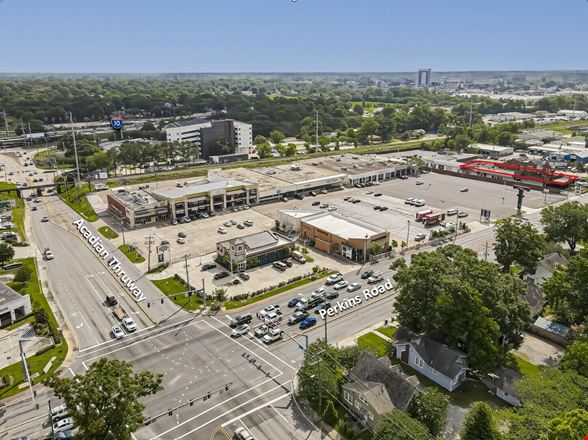 1,600 SF Commissary & Prep Kitchen - Acadian/Perkins