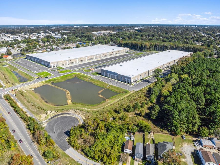 Phenix Commerce Center Building 1