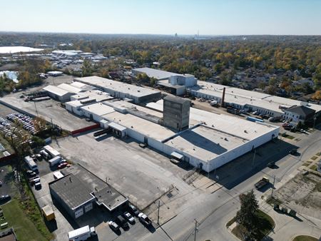 Industrial space for Rent at 912 E Washington St in Joliet