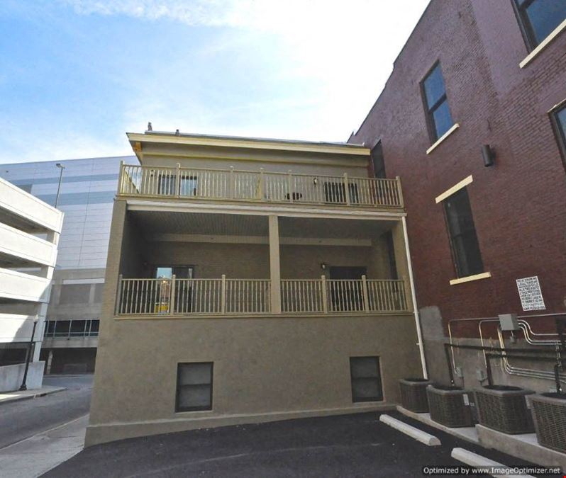 83 Beaver St