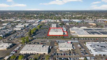 ±36,319 to ±67,259 SF Blackstone Ave Retail Building