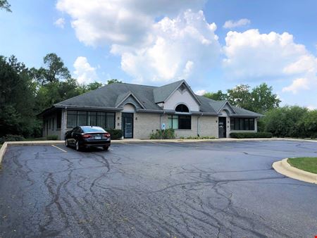 2,000-4,000 SF Office Suite for Lease on Virginia St. (IL Rt. 14) in Crystal Lake