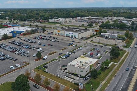 Retail space for Rent at Downers Park Plaza in Downers Grove