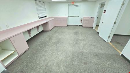 Perfect Downtown Medical office or Retail Use!