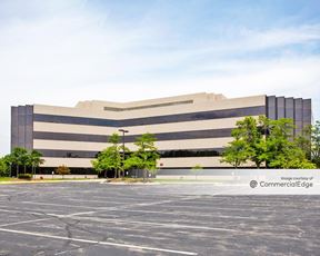 Tri-State International Office Center - 25 Tri-State International