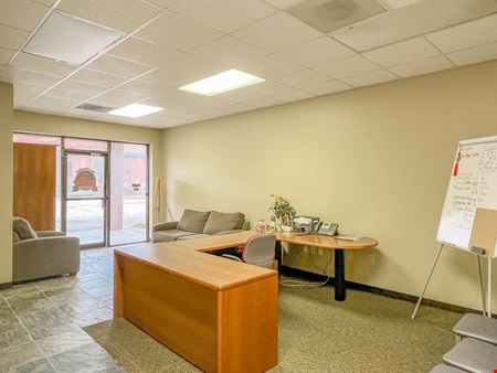 Motivated Seller – ±13,876 SF Office between Downtown and Exxon