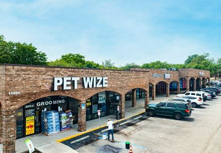 Retail space for Rent at Terrace Oaks Plaza in Temple Terrace