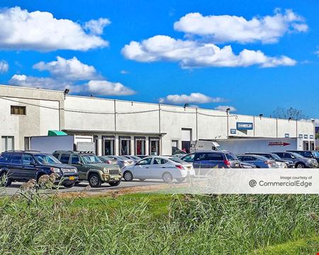 Harmon Cove - 60 Enterprise Avenue North