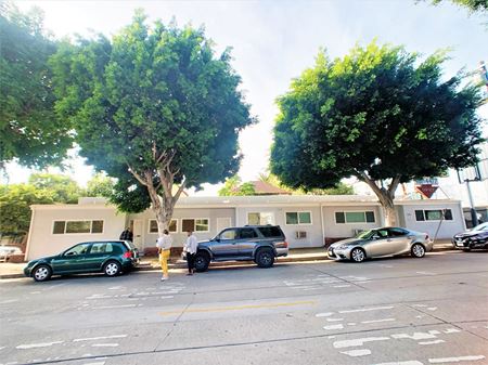 Hollywood GRND FLR Creative Offices! Kitch! Prvt Baths!