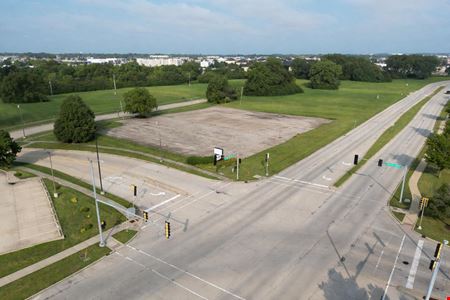 Retail space for Sale at 1905 N. NEIL ST in Champaign