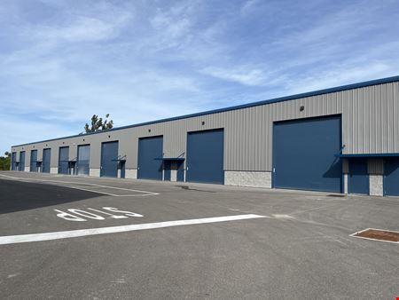Industrial space for Sale at 16225/16235 Pine Ridge Rd in Fort Myers