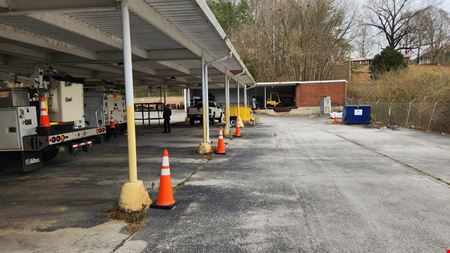 Dispatch/Service Facility with Office and Fenced Yard - I-40 at Harriman