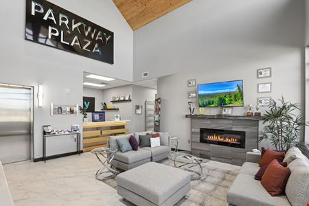 Parkway Plaza Professional Suites