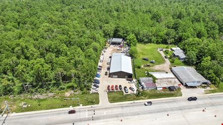 Commercial space at Hwy 105 Frontage – ±1 Acre with  Industrial Building for Commercial or Mixed-Use in Conroe