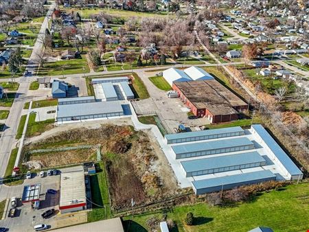 1101 Lincoln Way