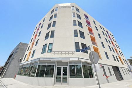 Mixed Use space for Rent at 5201 W Adams in Los Angeles