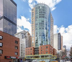 250 E 49th St