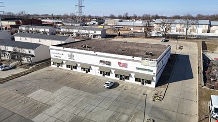 Retail space for Sale at 1717 RT Dunn Dr in Bloomington