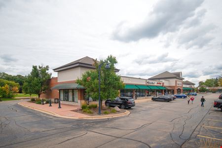 1006 - 1078 E. Algonquin Rd.