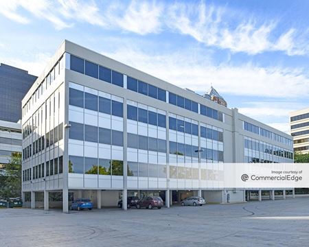 Office space for Rent at Riviera Plaza in Portland