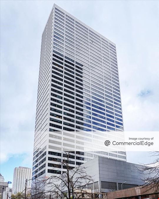 800 Fifth Avenue