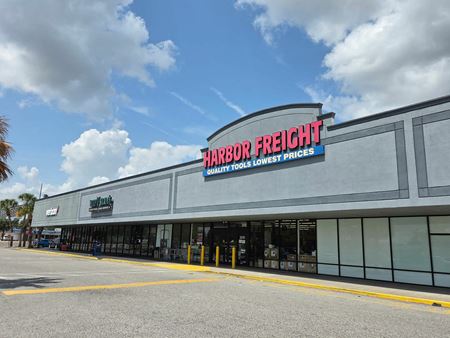Retail space for Rent at Bartow Plaza Retail Space For Lease in Bartow