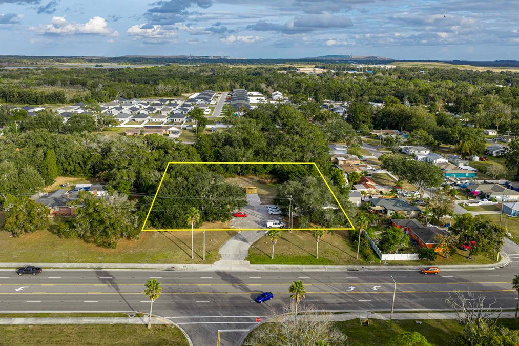 10 Unit - 5 Building Multifamily Property Opportunity