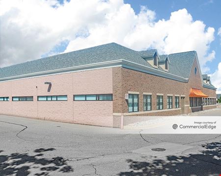 Office space for Rent at Country Creek Medical Building in Rochester