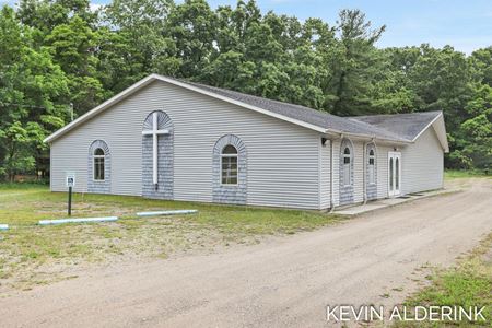 Commercial space at 2449 54th St in Fennville