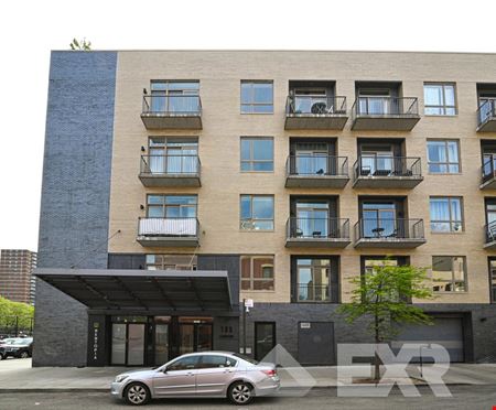 73 Montrose Ave