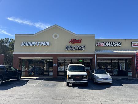 Retail space for Rent at Cross Creek Village in McDonough