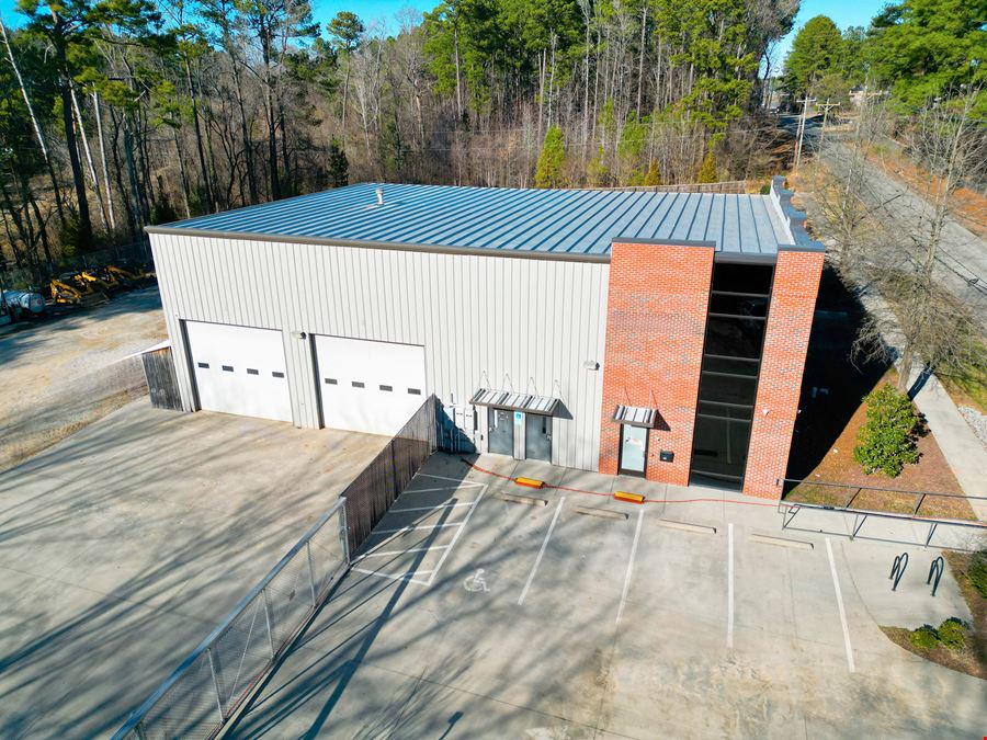 608 S Hoover Rd
