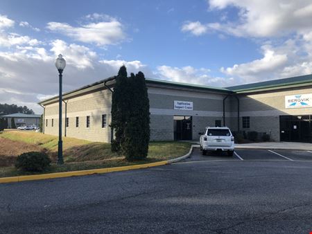 Professional Office/Warehouse for Lease