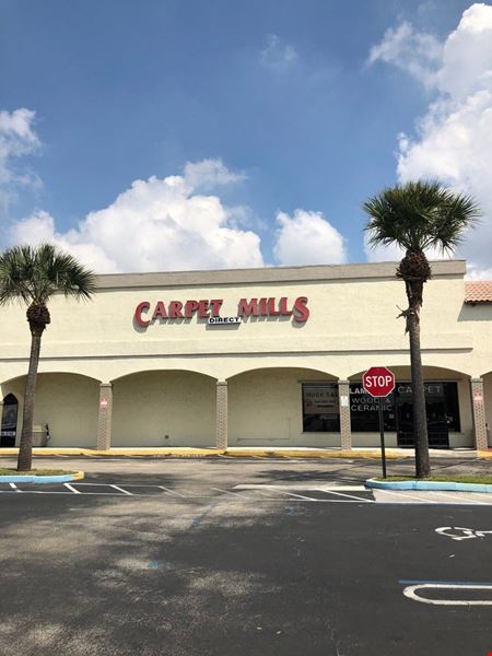Mil Lake Plaza