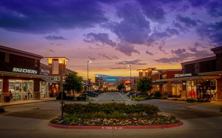 Retail space for Rent at West End Center in Lubbock