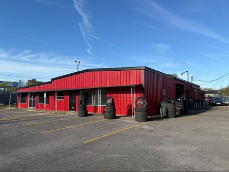 Commercial space at 2510 S 4th St in Beaumont