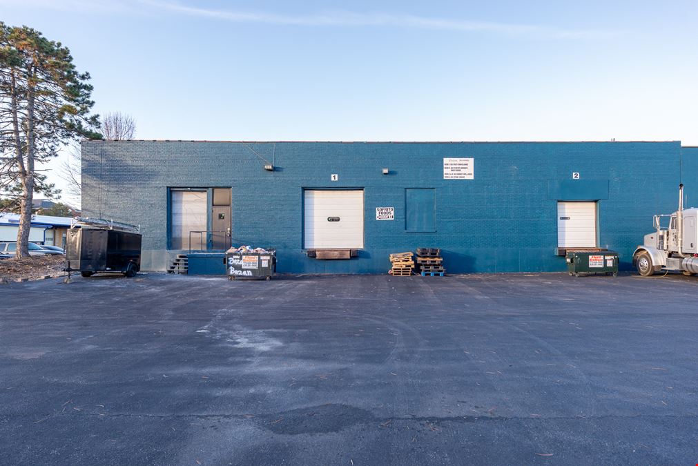 1519 E Main St