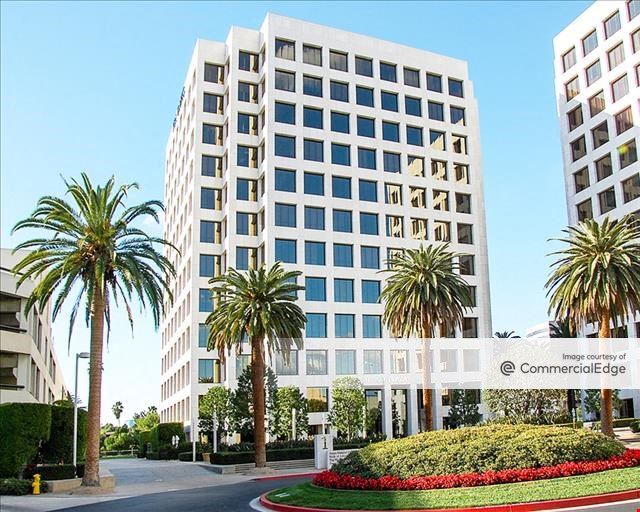 Jamboree Center - 1 Park Plaza