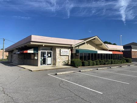 1220 Charleston Hwy.
