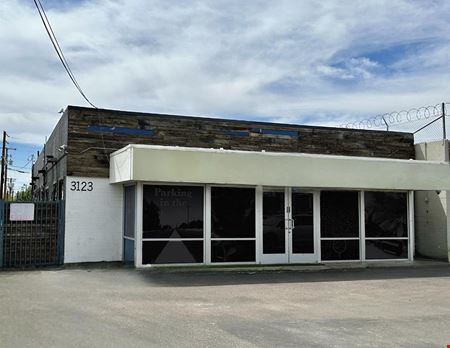 Retail space for Sale at 3123 E Thomas Rd in Phoenix