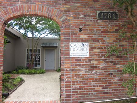 Renovated Office Behind O'Neal Ochsner Hospital