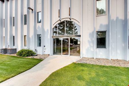 13760 E Arapahoe Rd