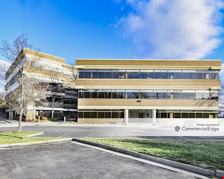 Grove Corporate Plaza - 555 & 585 Grove Street