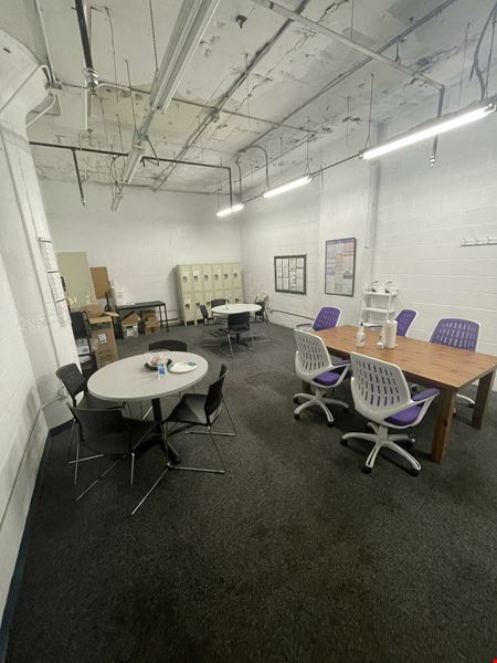 Warehouse Sublease - Competitive Pricing & Flexible Configurations