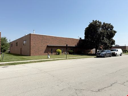 1430 Louis Ave.,