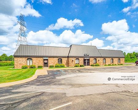 Office space for Rent at Oak Creek Office Park in Flint